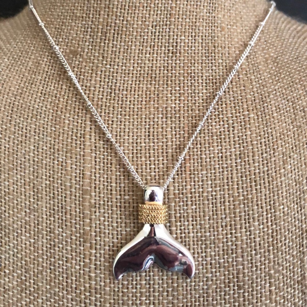 - NWT ๐ณ Whale Tail Necklace & Earrings ๐ณ - Picture 2 of 5
